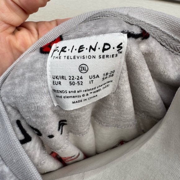 F.R.I.E.N.D.S pajamas Central Perk television - Picture 5 of 5
